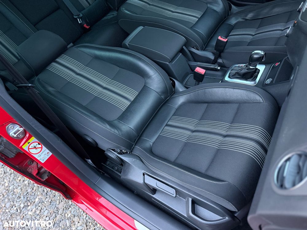 Volkswagen Golf 1.4 TSI BlueMotion Technology DSG Highline - 17