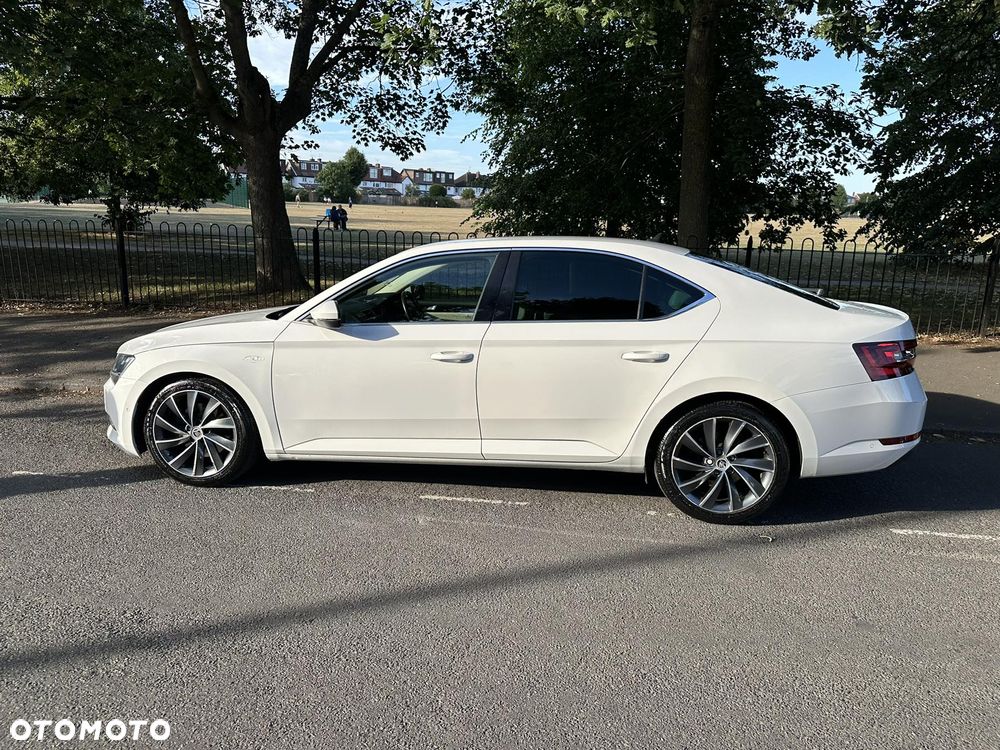 Skoda Superb 2.0 TDI Green tec L&K - 5