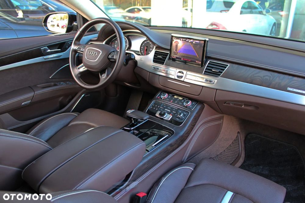 Audi A8 4.2 FSI Quattro - 6