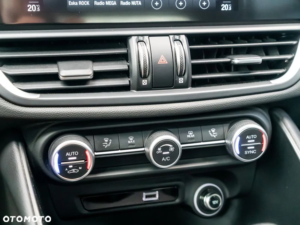 Alfa Romeo Giulia 2.0 Turbo Sprint - 21