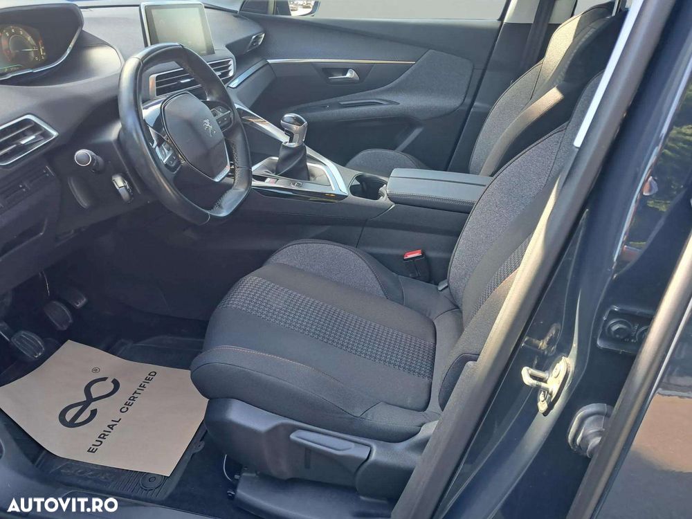 Peugeot 3008 1.2 PureTech Turbo S&S Active - 8