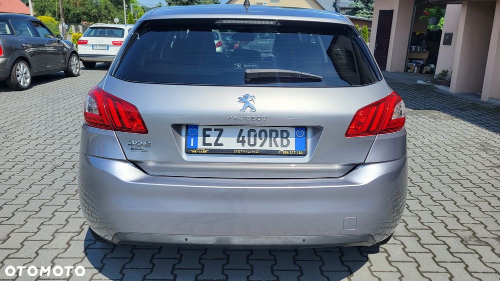 Peugeot 308 1.2 PureTech Allure S&S - 5