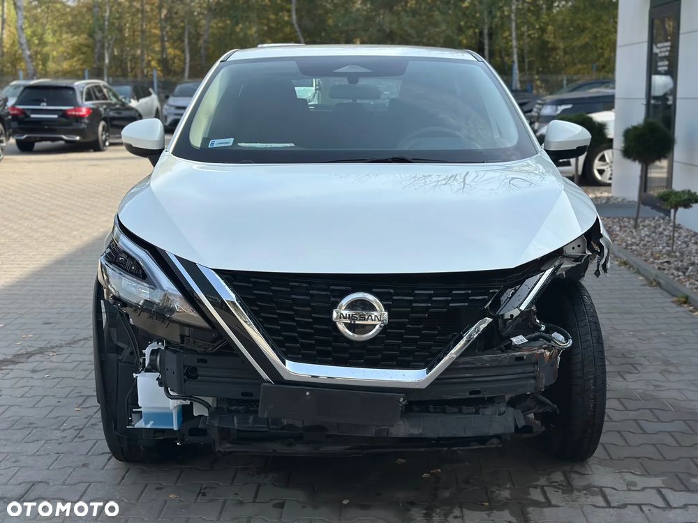 Nissan Qashqai - 2