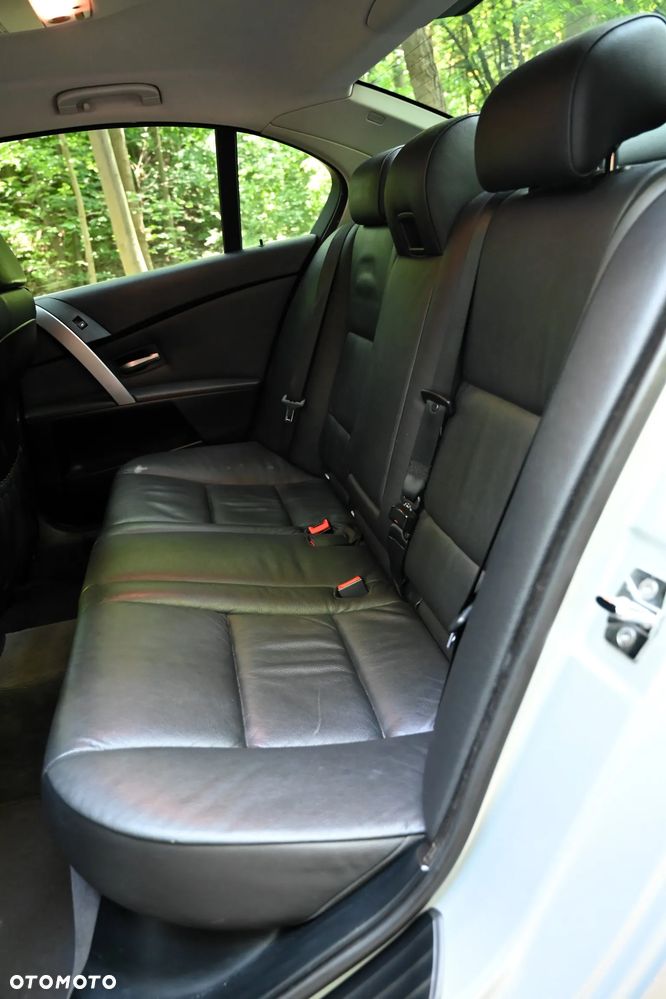 BMW Seria 5 530xi - 34