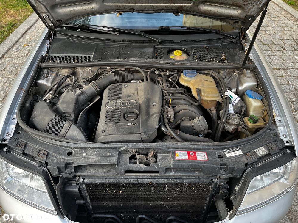 Audi A6 Limousine 1.8 - 13
