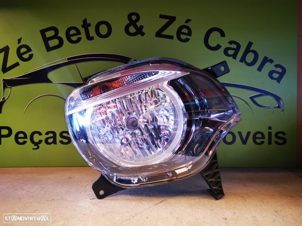 RENAULT TWINGO III FAROL DIREITO - FF331 - 1