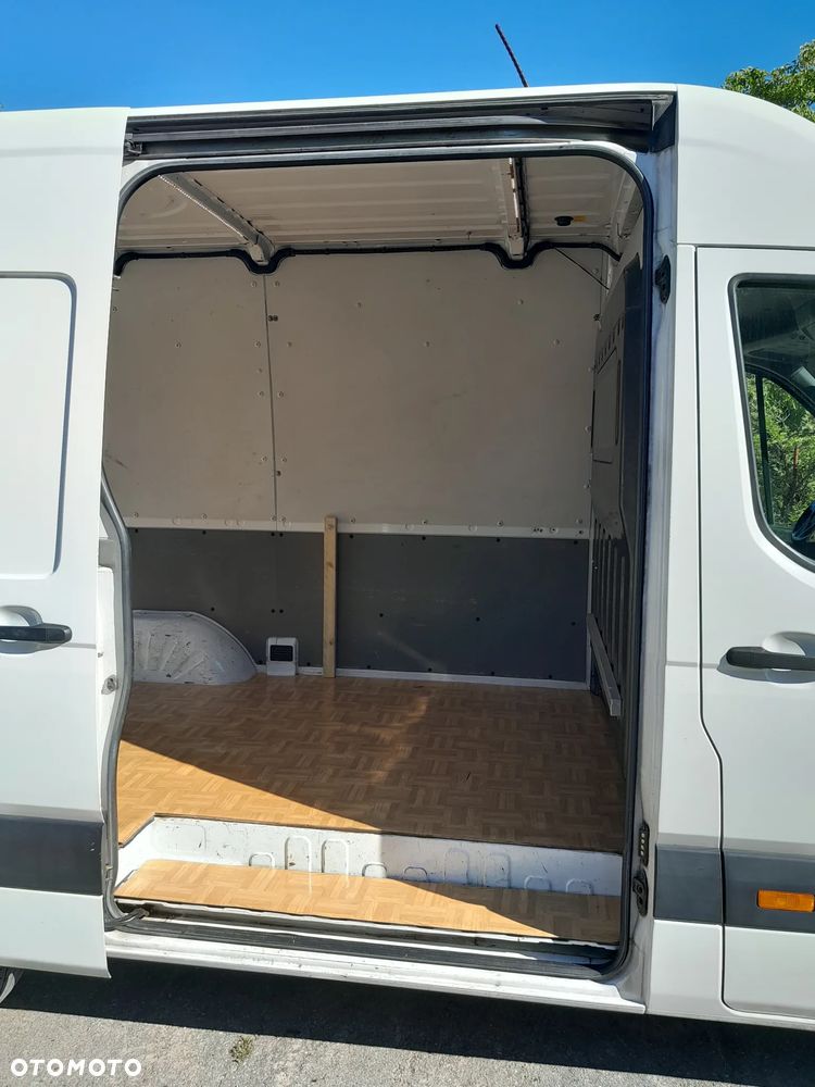 Hyundai H350 - 8
