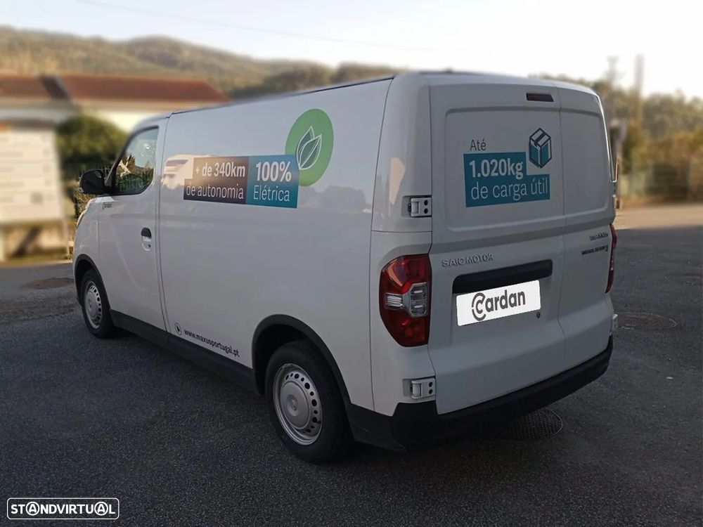 Maxus eDeliver3 Cargo Van SWB 35kWh MY21 - 5