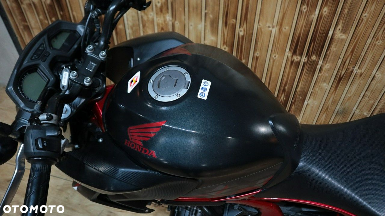 Honda CB - 11