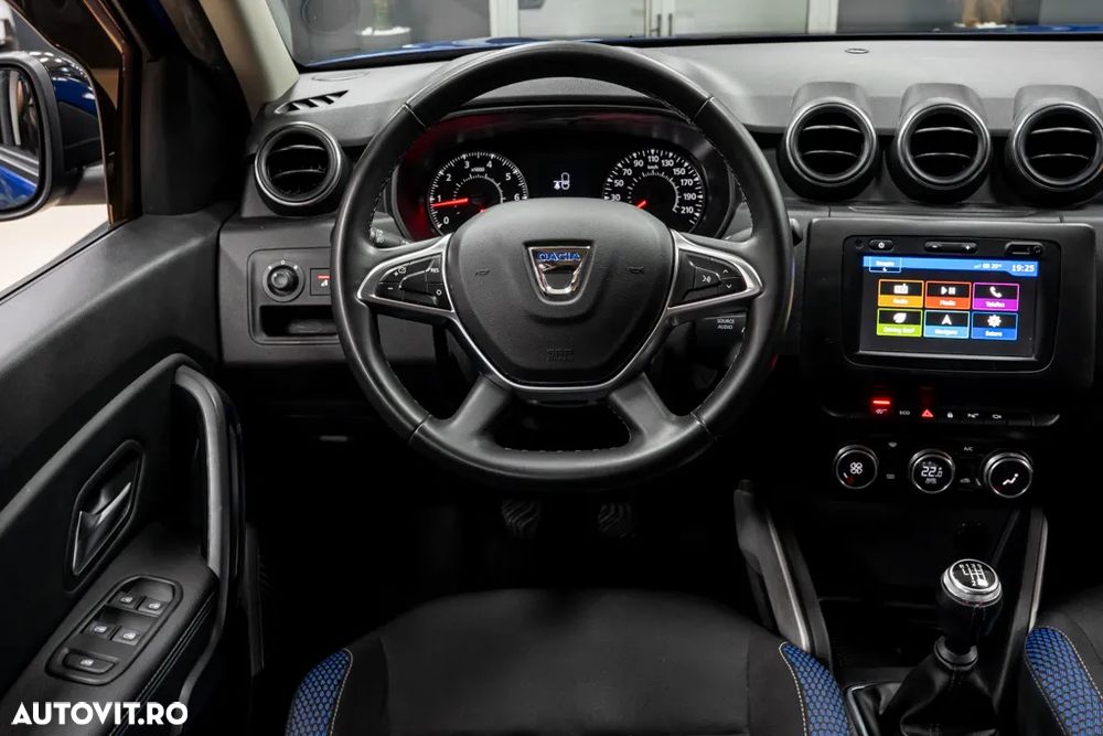 Dacia Duster TCe 130 2WD GPF Celebration - 30