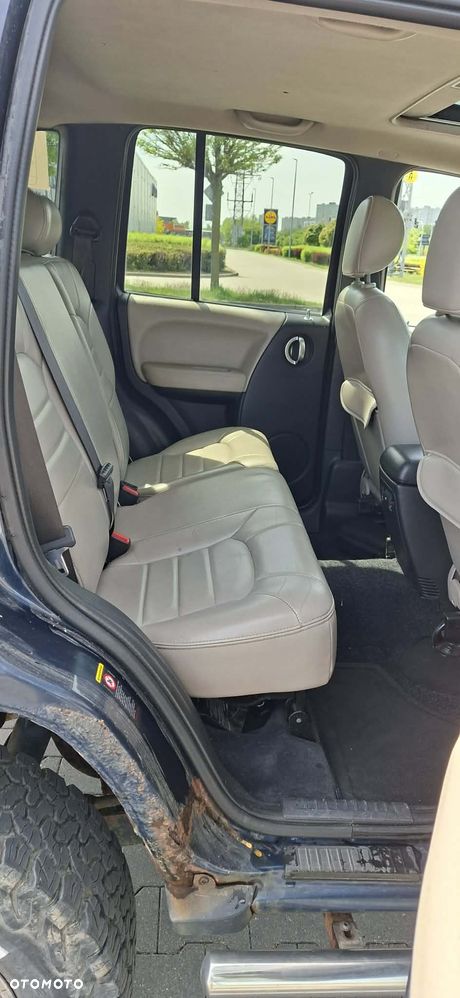 Jeep Liberty 3.7 4x4 - 5