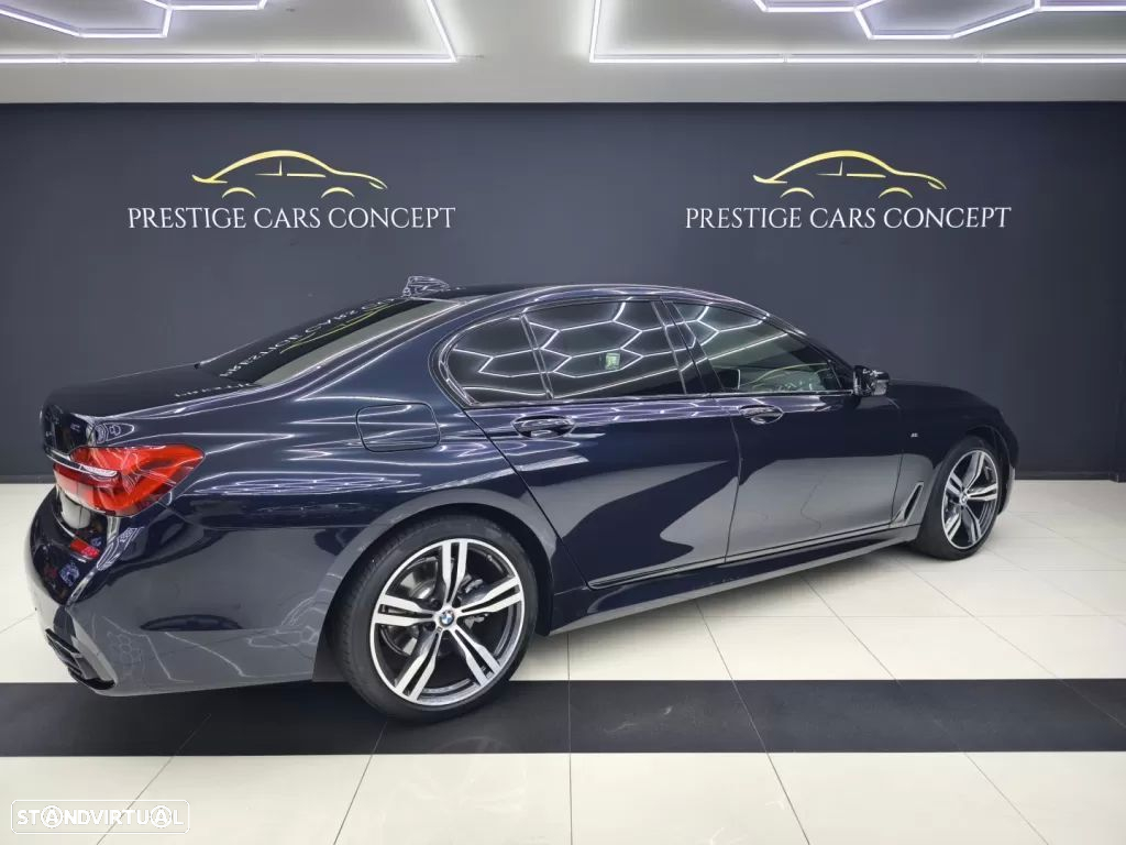 BMW 725 d Pack M - 3