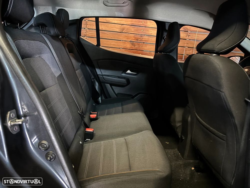 Dacia Sandero - 9