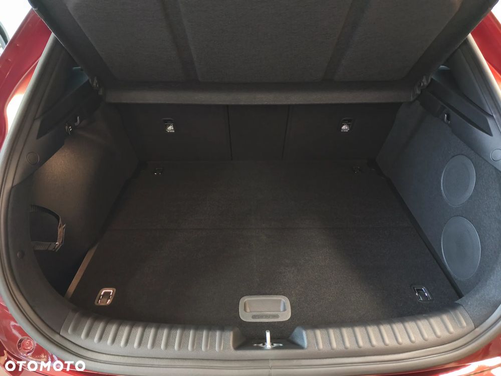 Kia XCeed 1.6 T-GDI GT-Line DCT - 24