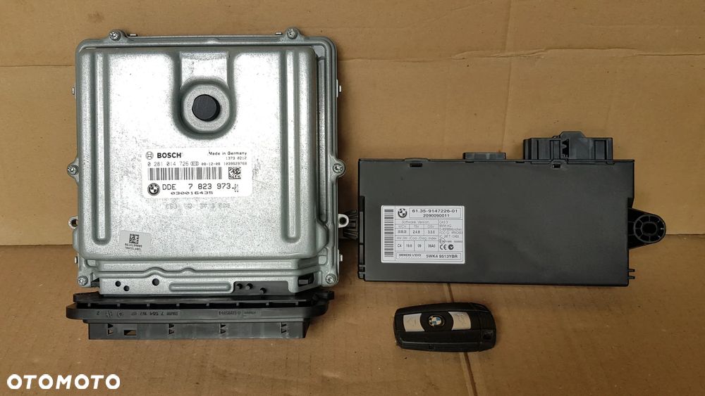 ZESTAW STARTOWY BMW N57 Sterownik silnika CAS kluczyk - 1