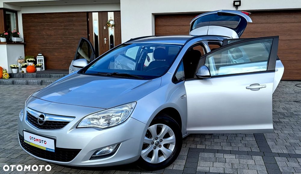 Opel Astra - 16