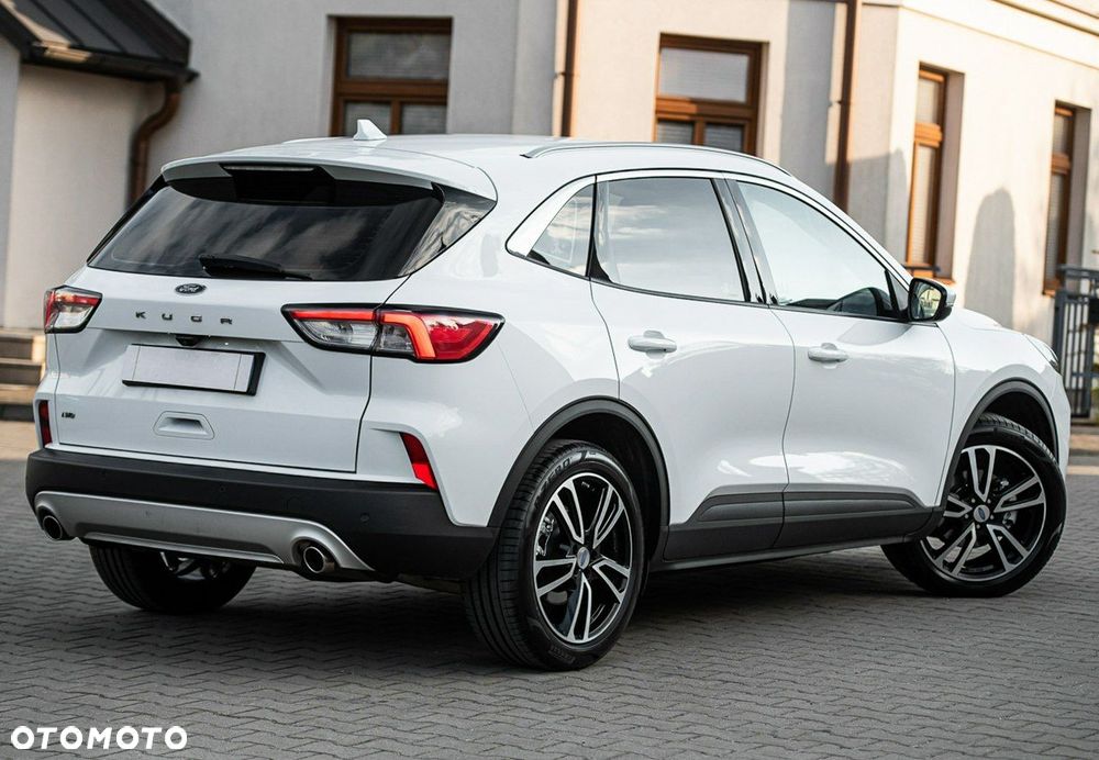 Ford Kuga 2.0 EcoBlue 4x4 TITANIUM X - 16