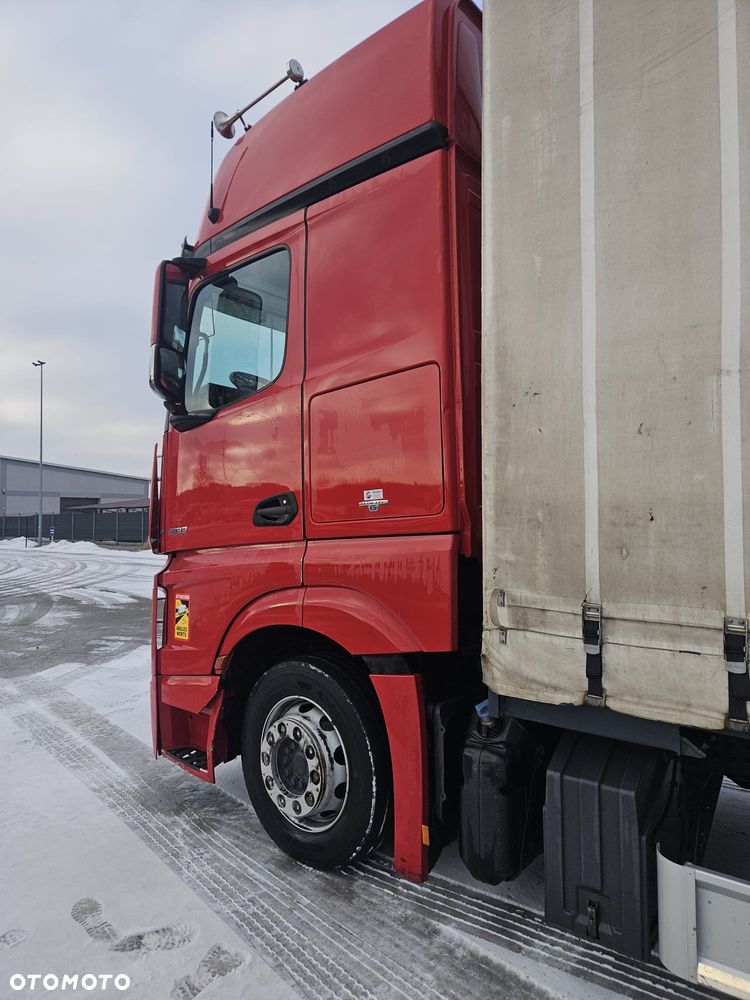 Mercedes-Benz Actros 1833 - 10