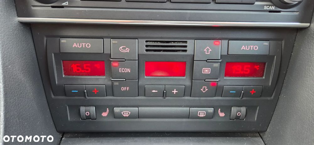 Audi A4 Avant - 21