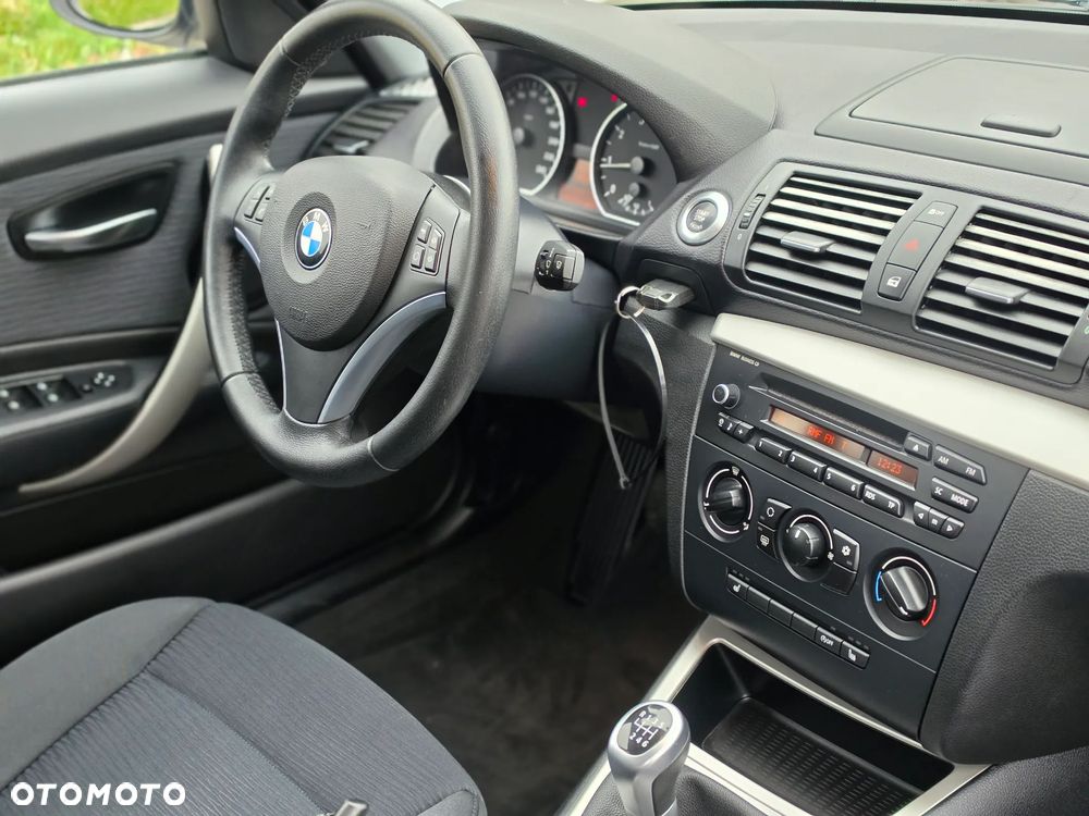 BMW Seria 1 116i Edition Sport - 23