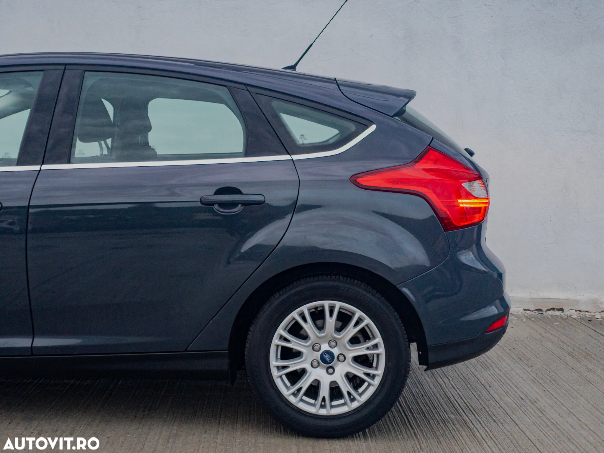 Ford Focus 1.6 TDCi DPF Start-Stopp-System Titanium - 12