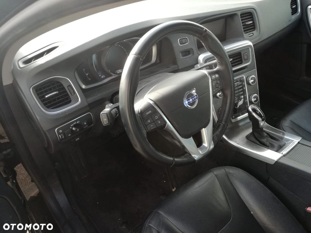 Volvo S60 T5 Geartronic Kinetic - 8