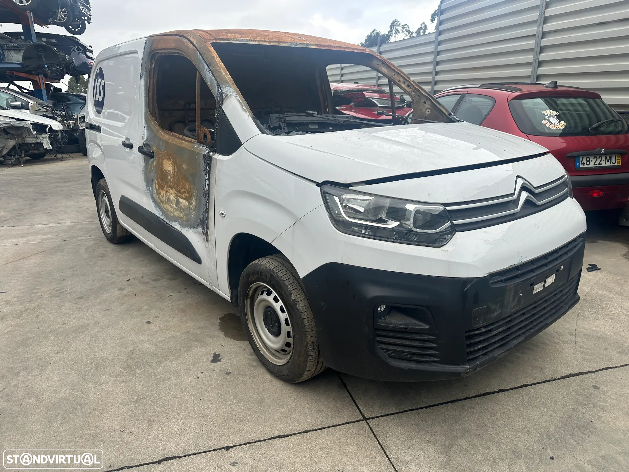 CITROEN BERLINGO 1.5 HDI DE 2023 EM CENTRO DE ABATE (FIM DE VIDA) - 2