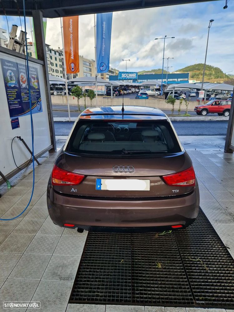 Audi A1 1.6 TDI Advance - 11