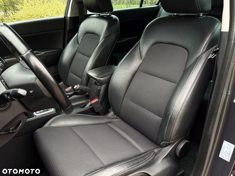 Kia Sportage 1.7 CRDI Business Line 2WD - 25