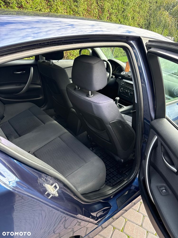 BMW Seria 1 - 17