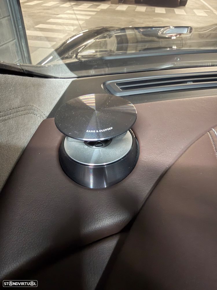 Aston Martin Rapide 5.9 V12 - 11