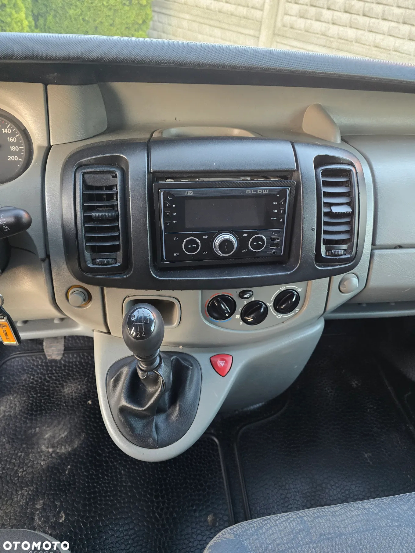Renault TRAFIC - 17