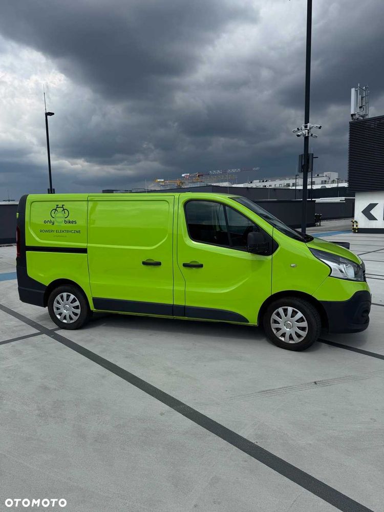 Renault Trafic - 1
