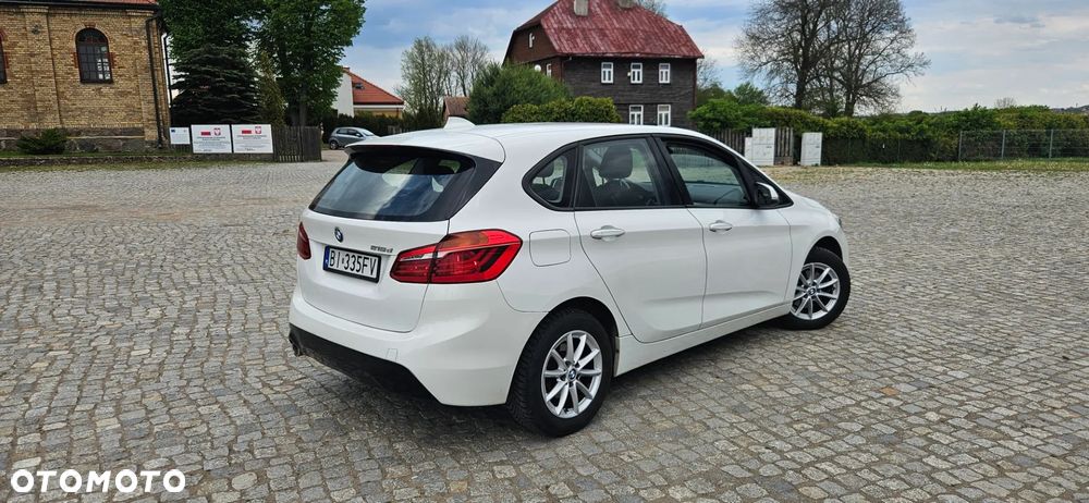 BMW Seria 2 216d - 2