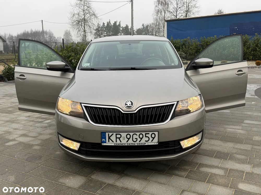 Skoda RAPID Spb 1.2 TSI Style - 13