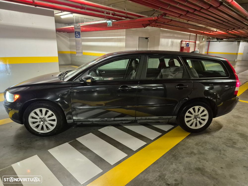 Volvo V50 2005 photo 2