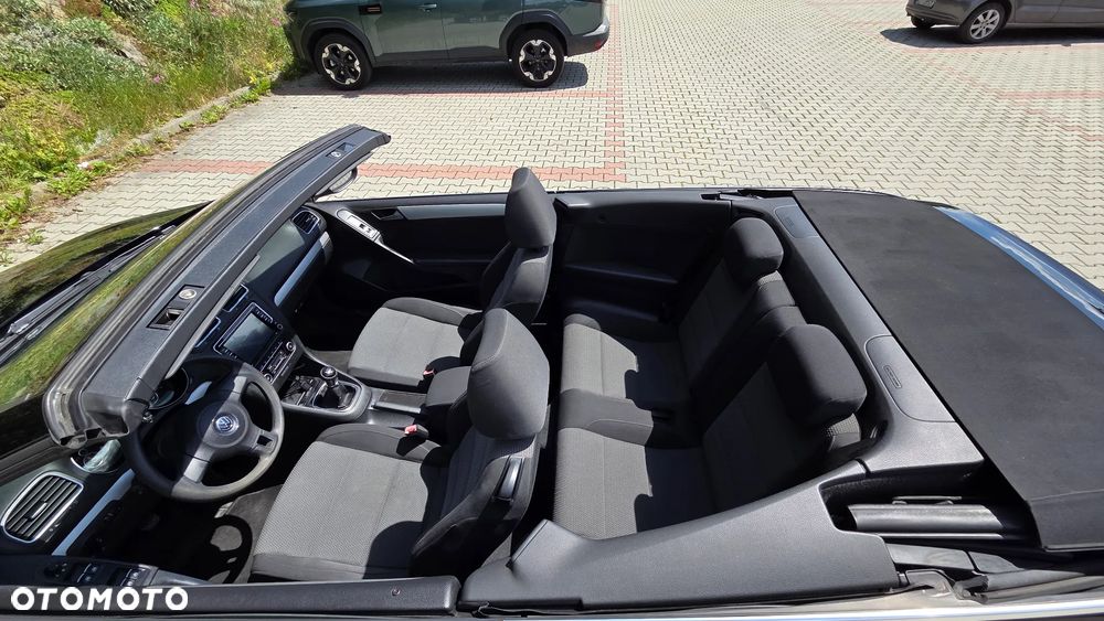 Volkswagen Golf 1.6 TDI Highline - 12