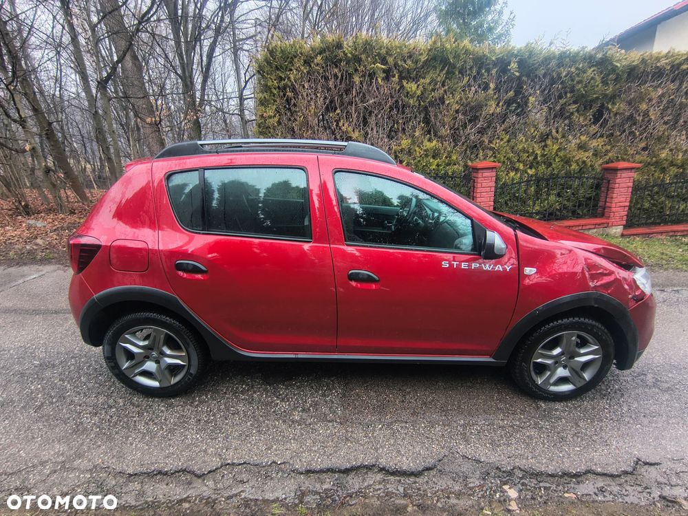 Dacia Sandero Stepway TCe 100 Celebration - 8