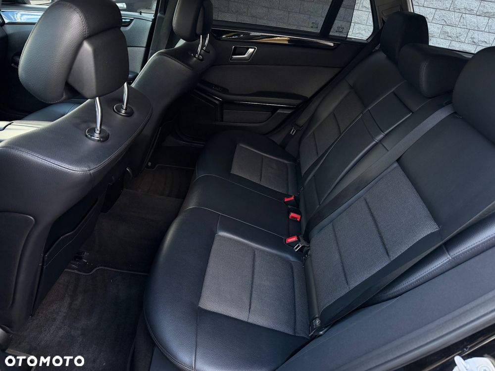 Mercedes-Benz Klasa E 250 CDI 4Matic 7G-TRONIC Avantgarde - 25