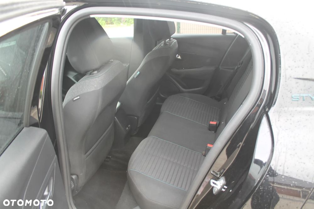 Peugeot 208 Elektromotor 136 E-Style - 10