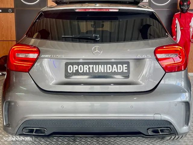 Mercedes-Benz A 45 AMG 4Matic Speedshift 7G-DCT - 27