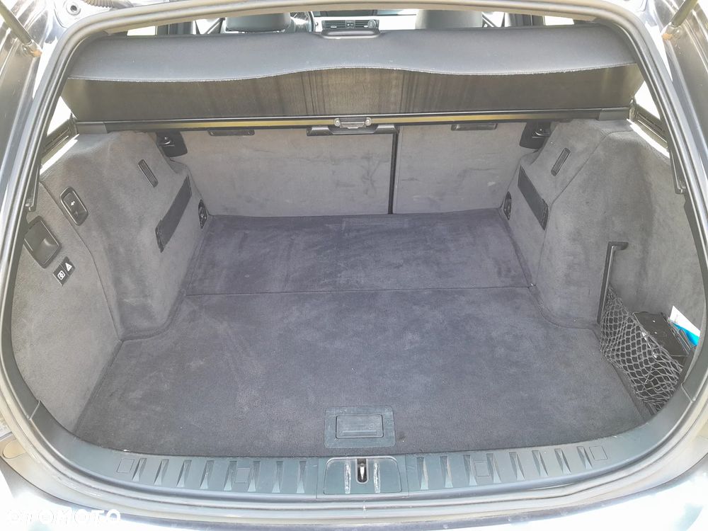 BMW Seria 3 320d - 14