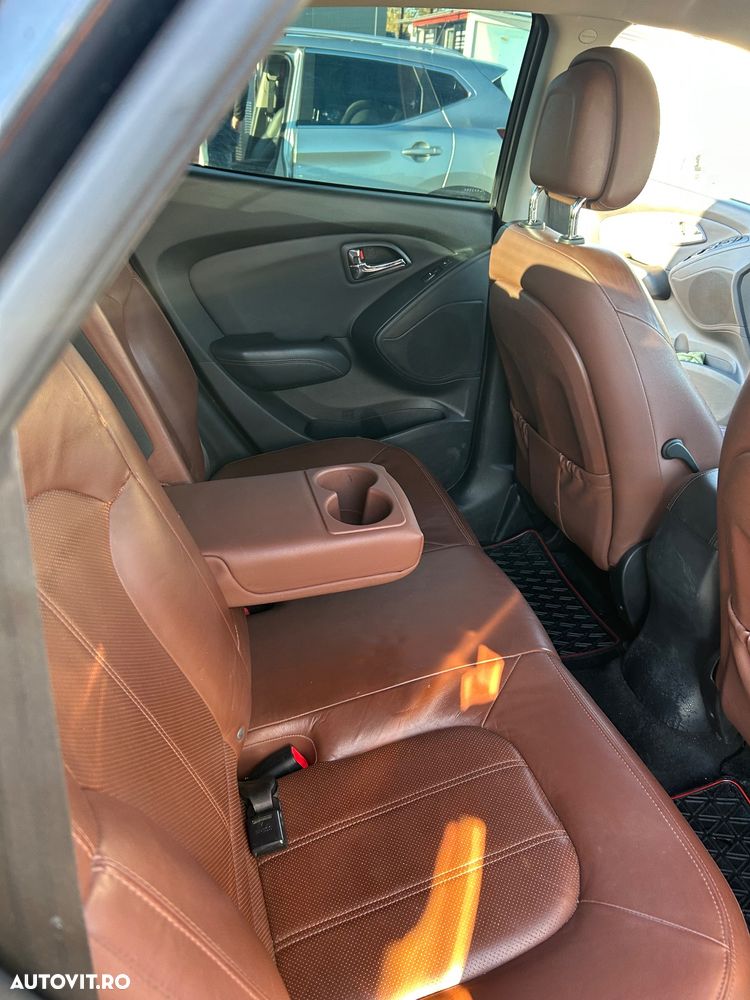 Hyundai ix35 2.0 CRDI 4WD Premium - 11