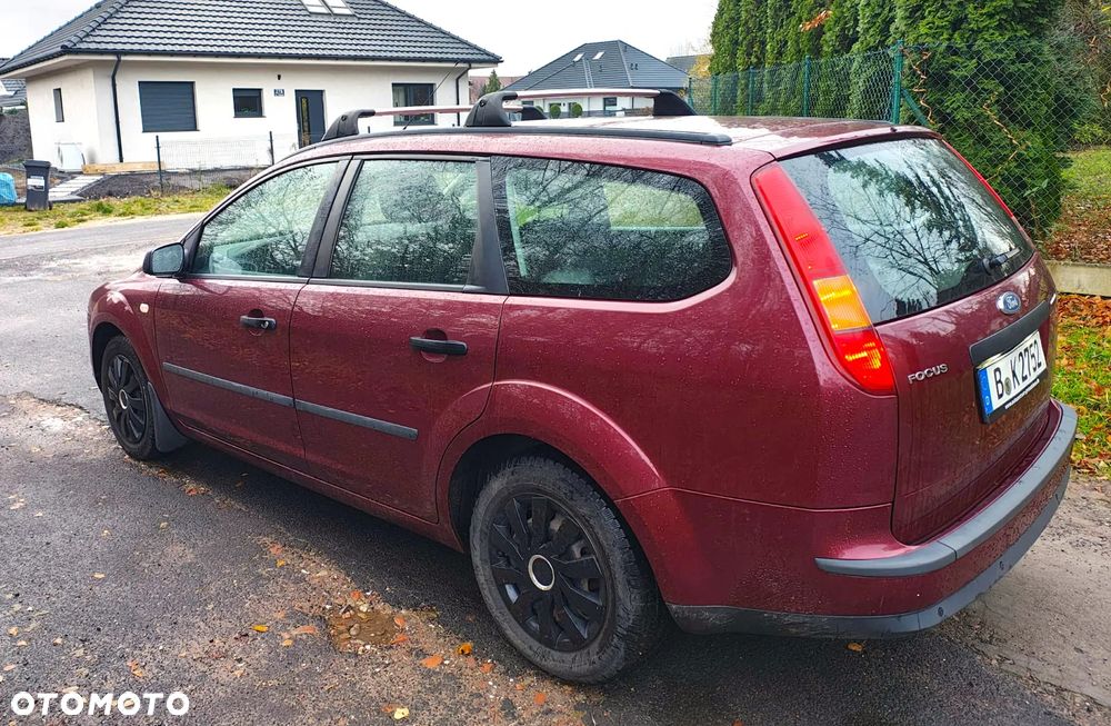 Ford Focus 1.6 16V Connection - 21