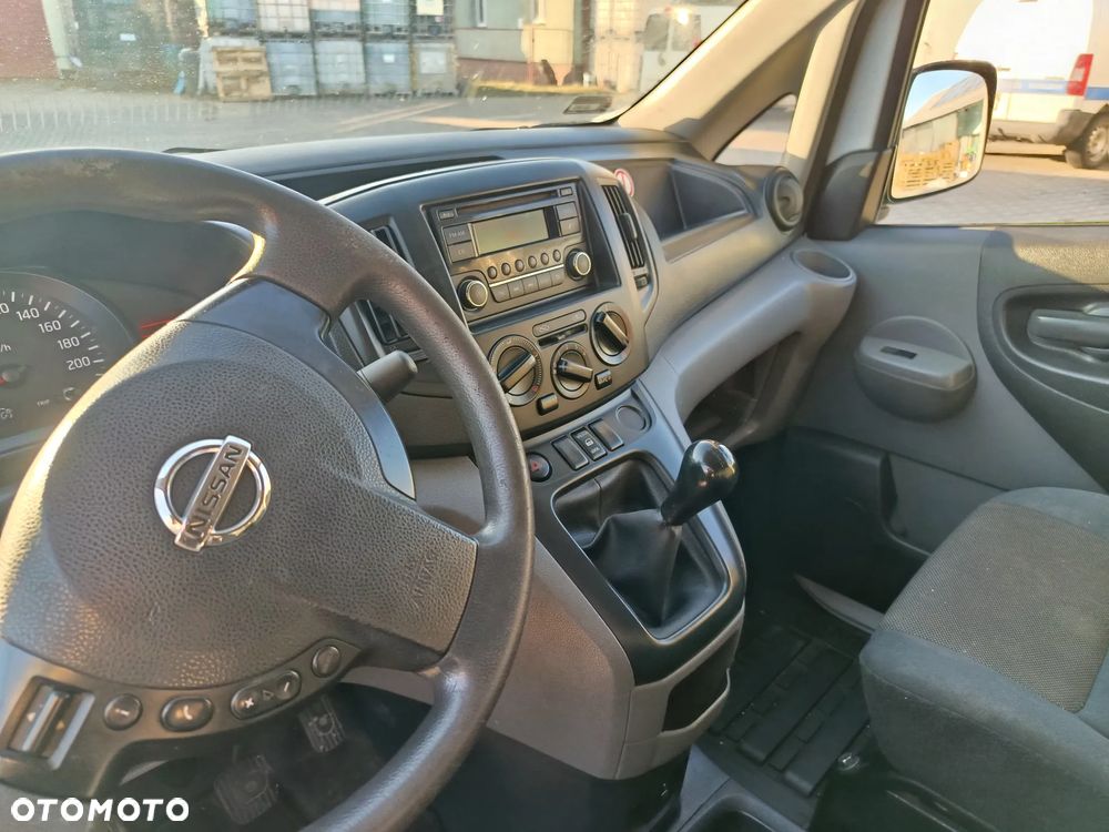 Nissan NV200 Combi - 3