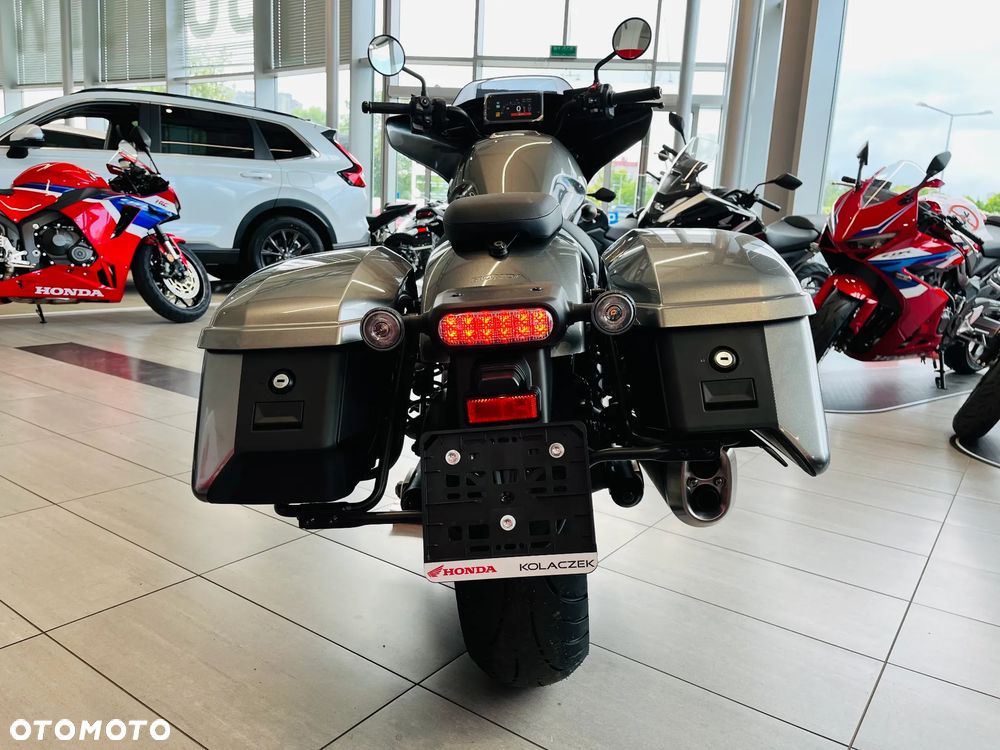 Honda CMX - 12