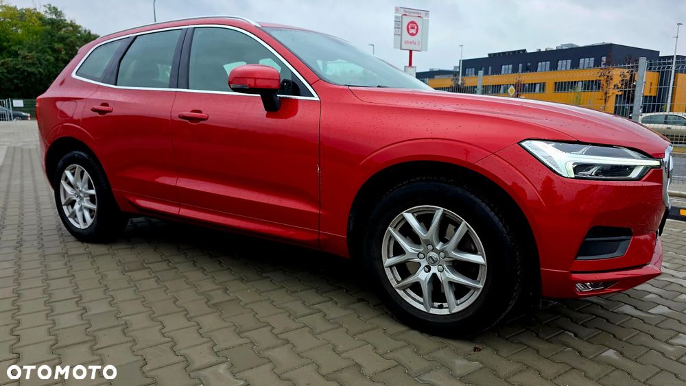 Volvo XC 60 T4 Momentum Pro - 3