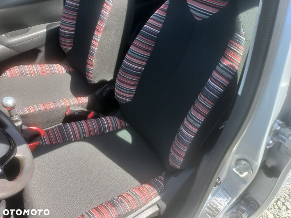 Citroën C1 AIRSCAPE PureTech 82 Feel - 6