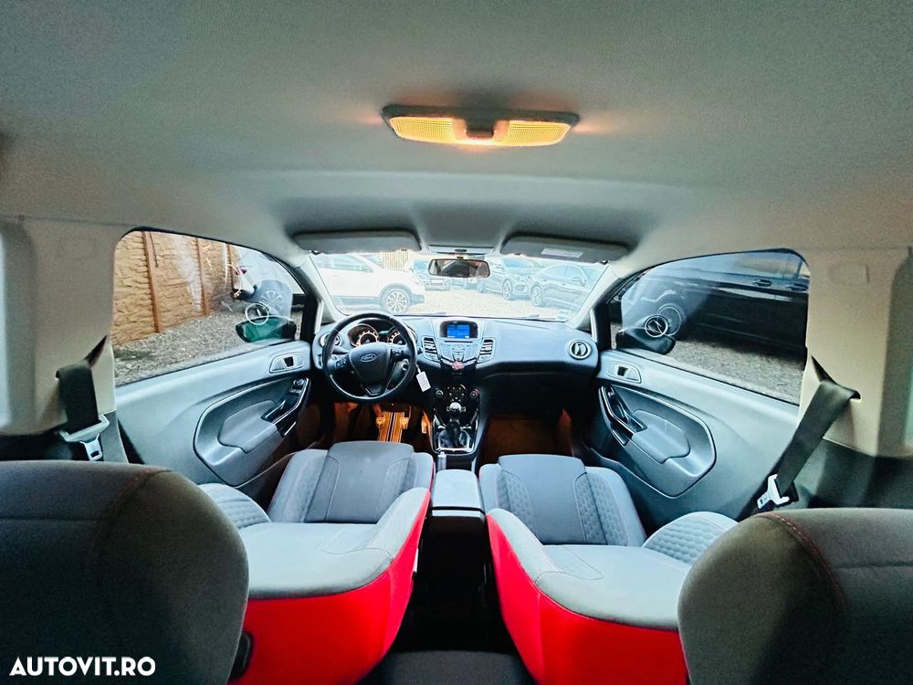 Ford Fiesta - 6