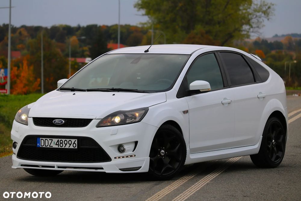 Ford Focus ST - 24